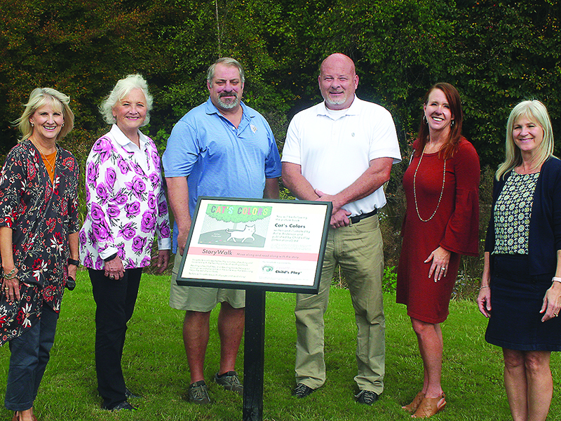 Park Storywalk Encourages Reading Exercise For Children Times 